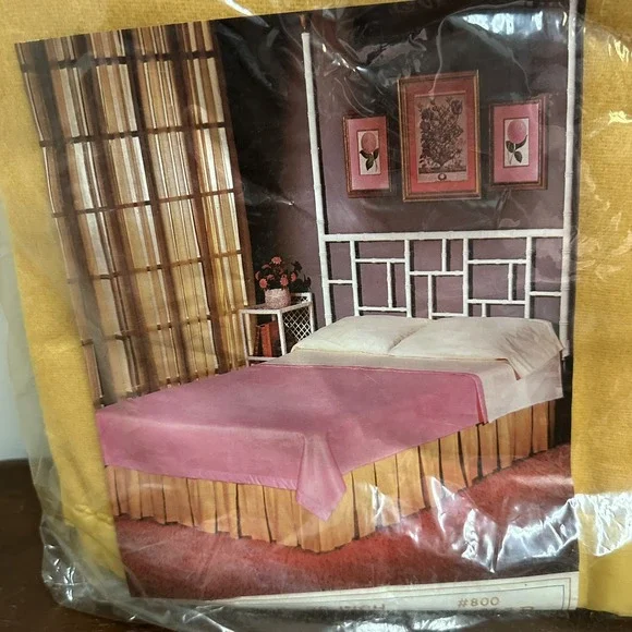 Vintage Beacon Blanket Harvest Gold Mustard Yellow 72" x 90" Nylon Trim NEW NOS - Picture 2 of 6